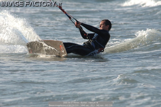 2005-05-07 Rimini - Bunker - Kitesurf 76